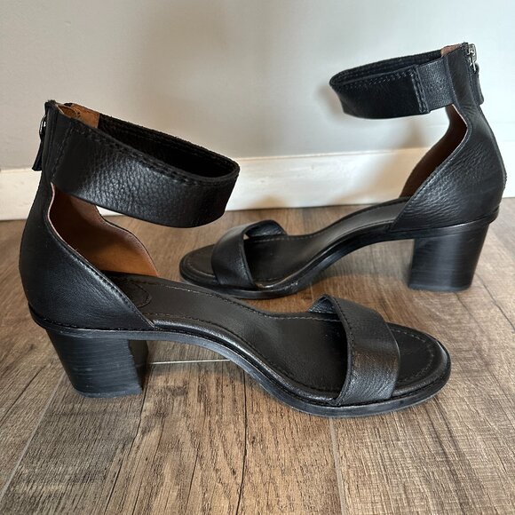 Frye Brielle Back Zip Sandal - Picture 6 of 15